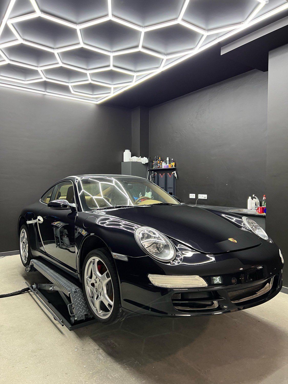 Porsche 911 Carrera — Detallado exterior